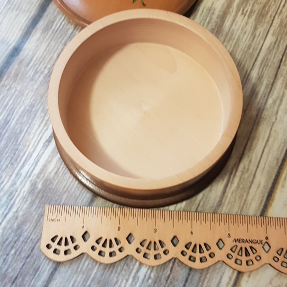 Handpainted wooden box - Picture 5 of 6